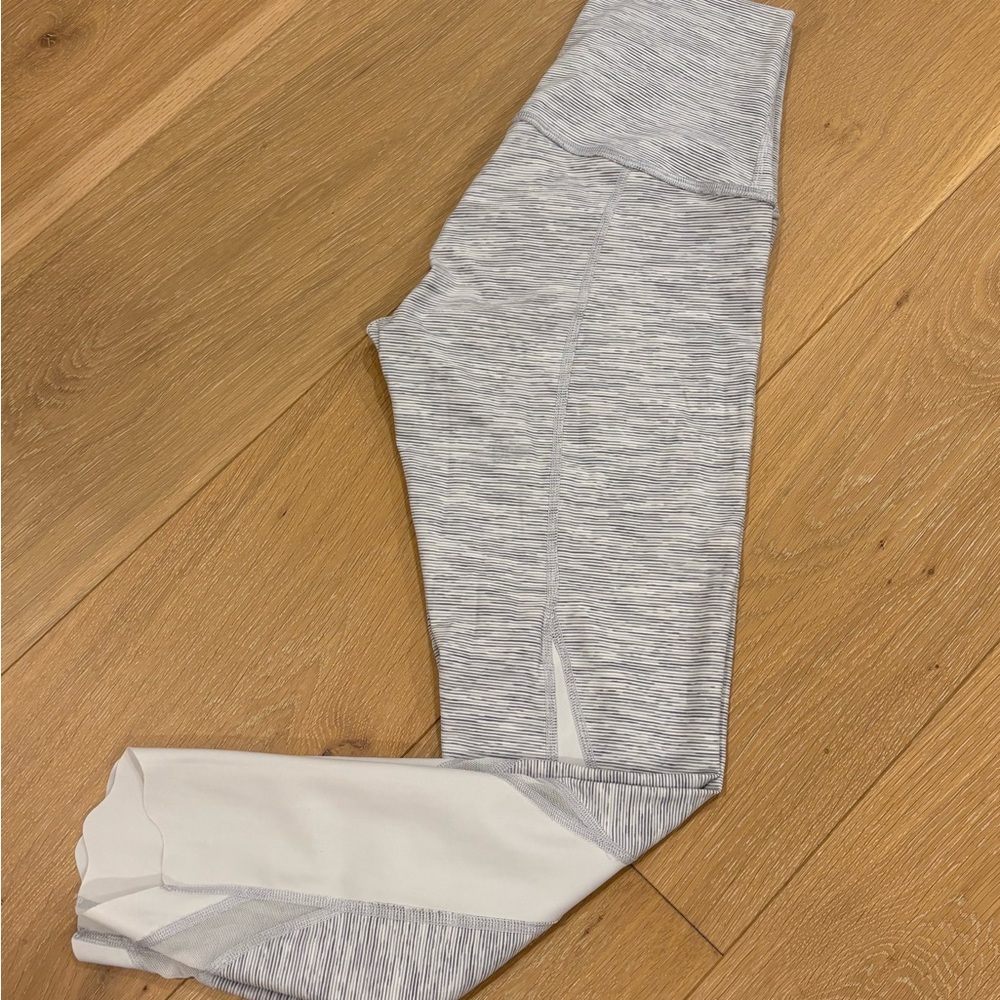 Lulu cropped leggings